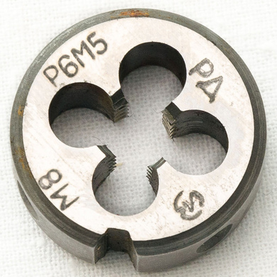 Плашка М18х2,5 р6м5 хіз